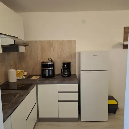 Mihael Apartamento *